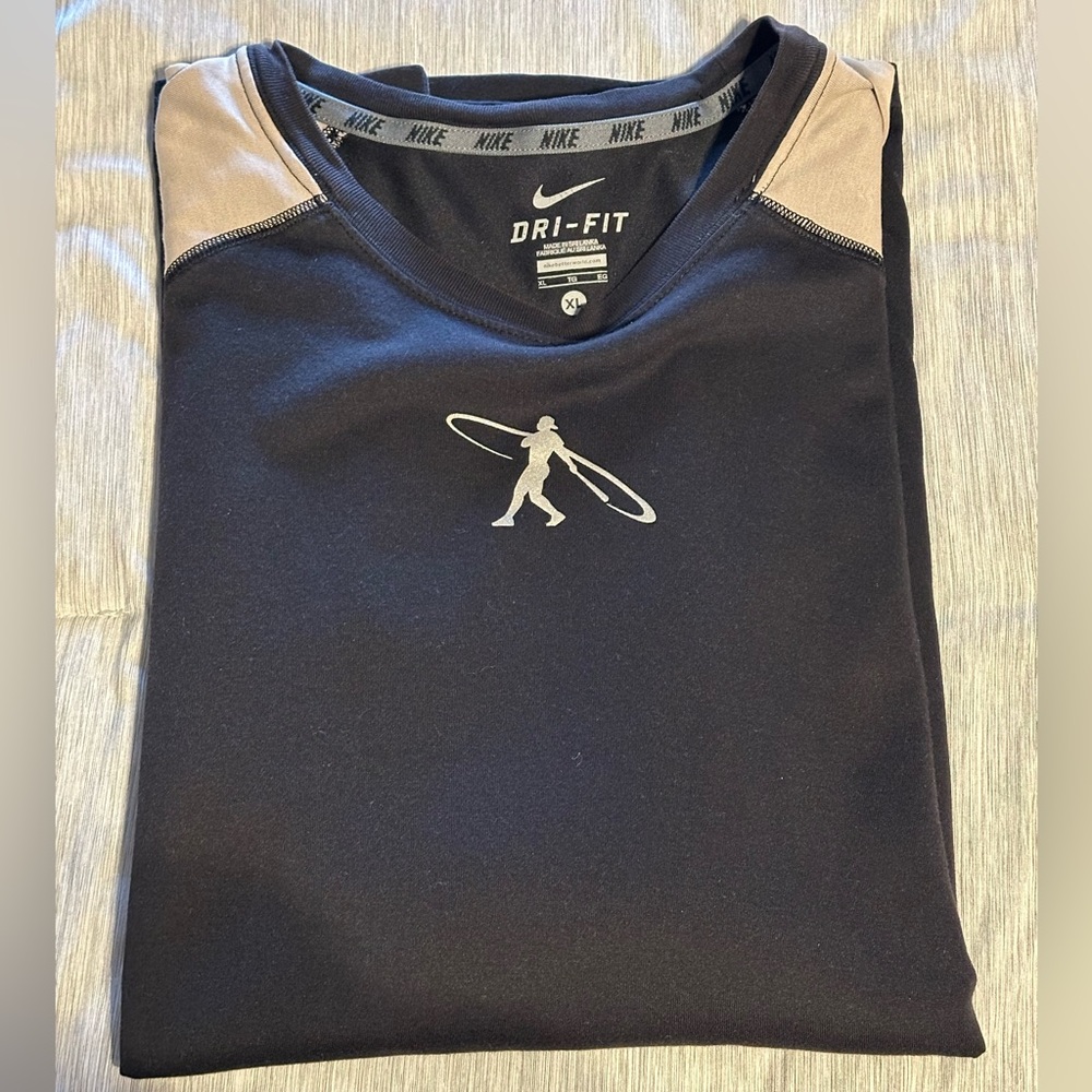 Men’s Nike Dri-FIT Raglan Short Sleeve Shirt - Black/Gray - Size X-Large